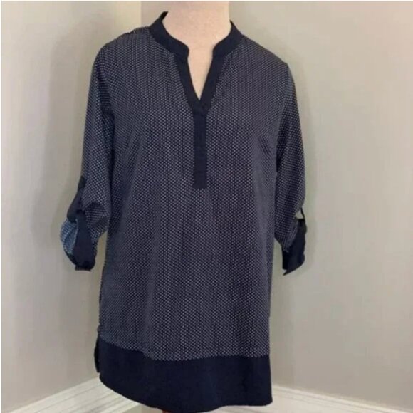 Antilia Femme Navy Blue Print Roll Tab Sleeves Top Size Medium - Picture 2 of 6